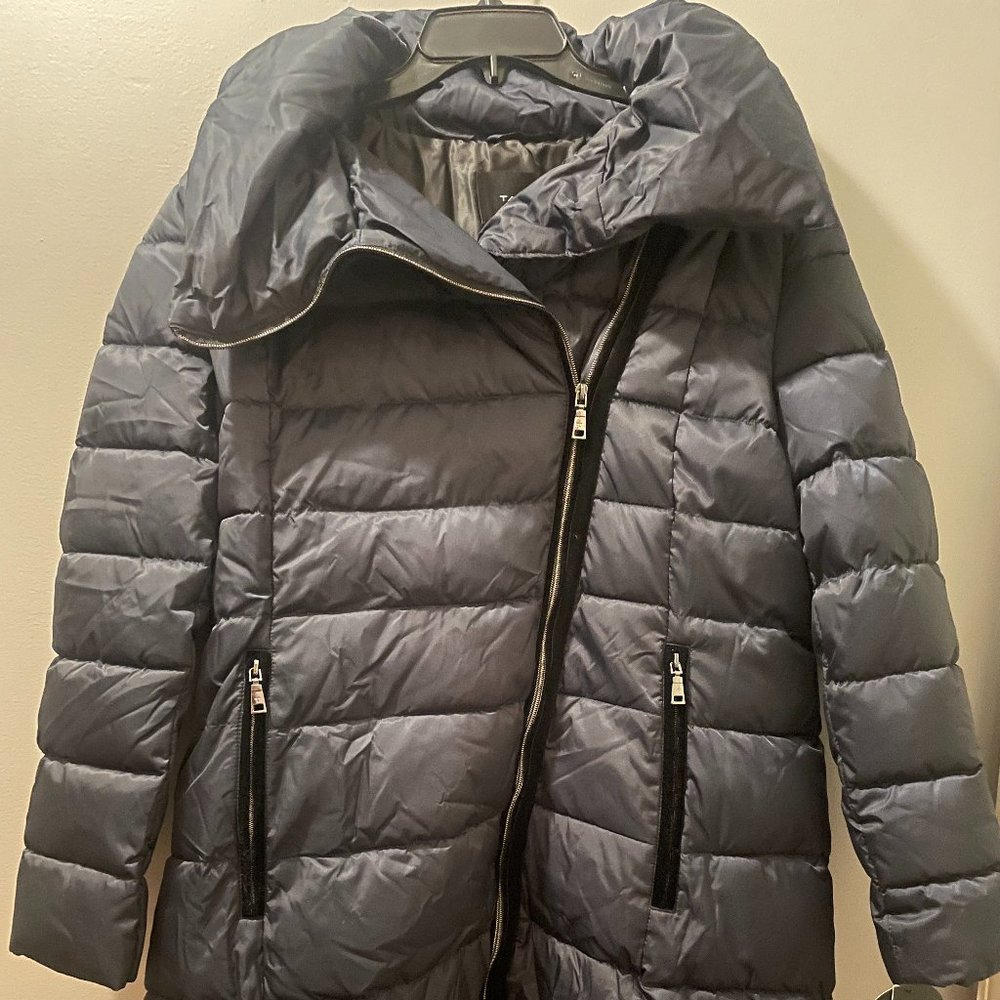 Tahari womens Heavy Weight Asymmetrical Puffer Coat